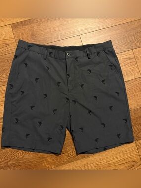 Men's Greg Norman Collection‎ Black Shark-Print Flat Front Golf Shorts sz 38